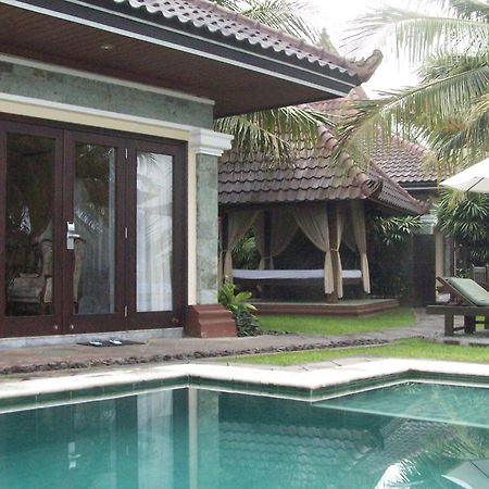 ปูริ อัสรี โฮเทล แอนด์ รีสอร์ต มาเกอลัง Hotel ภายนอก รูปภาพ
