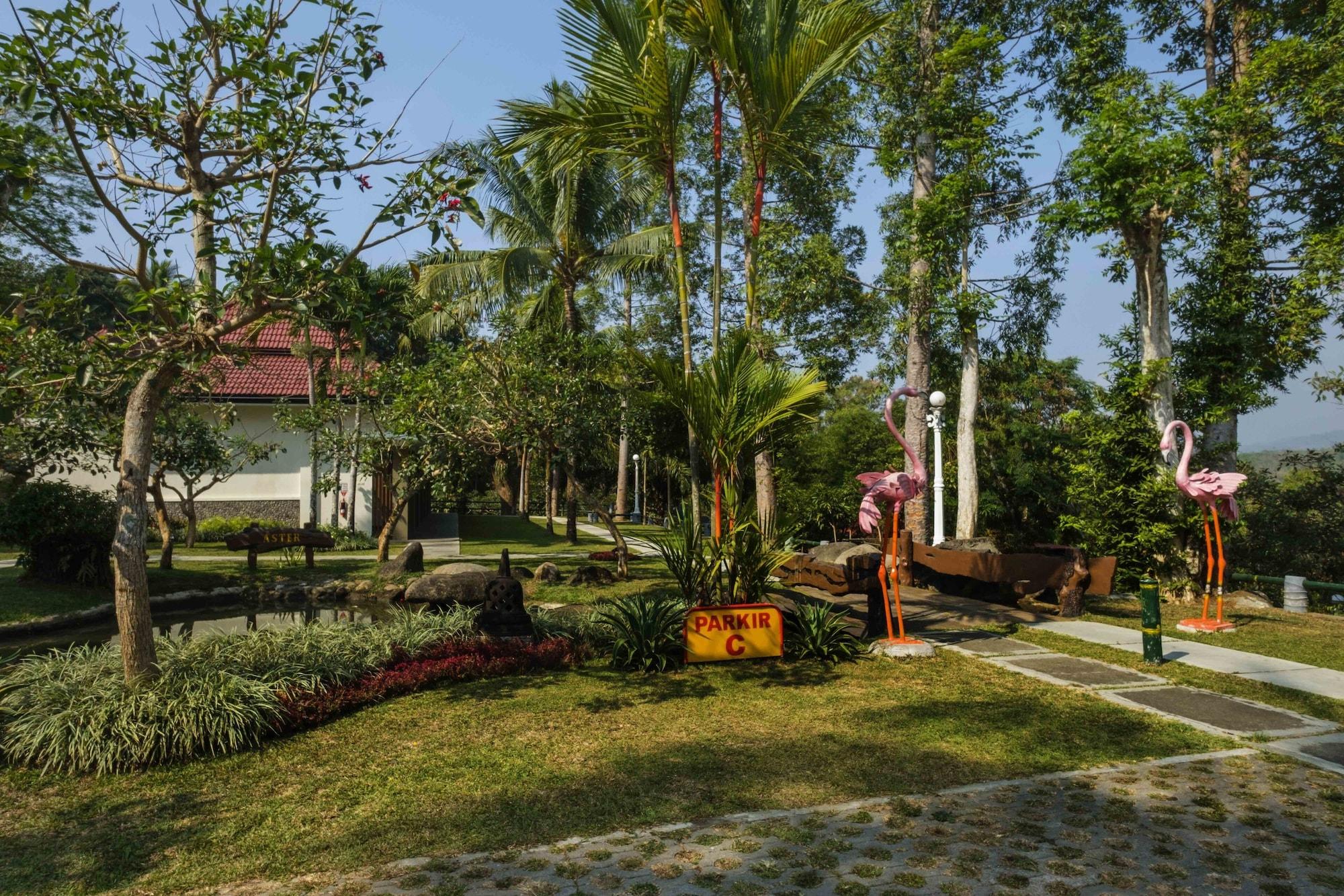 ปูริ อัสรี โฮเทล แอนด์ รีสอร์ต มาเกอลัง Hotel ภายนอก รูปภาพ
